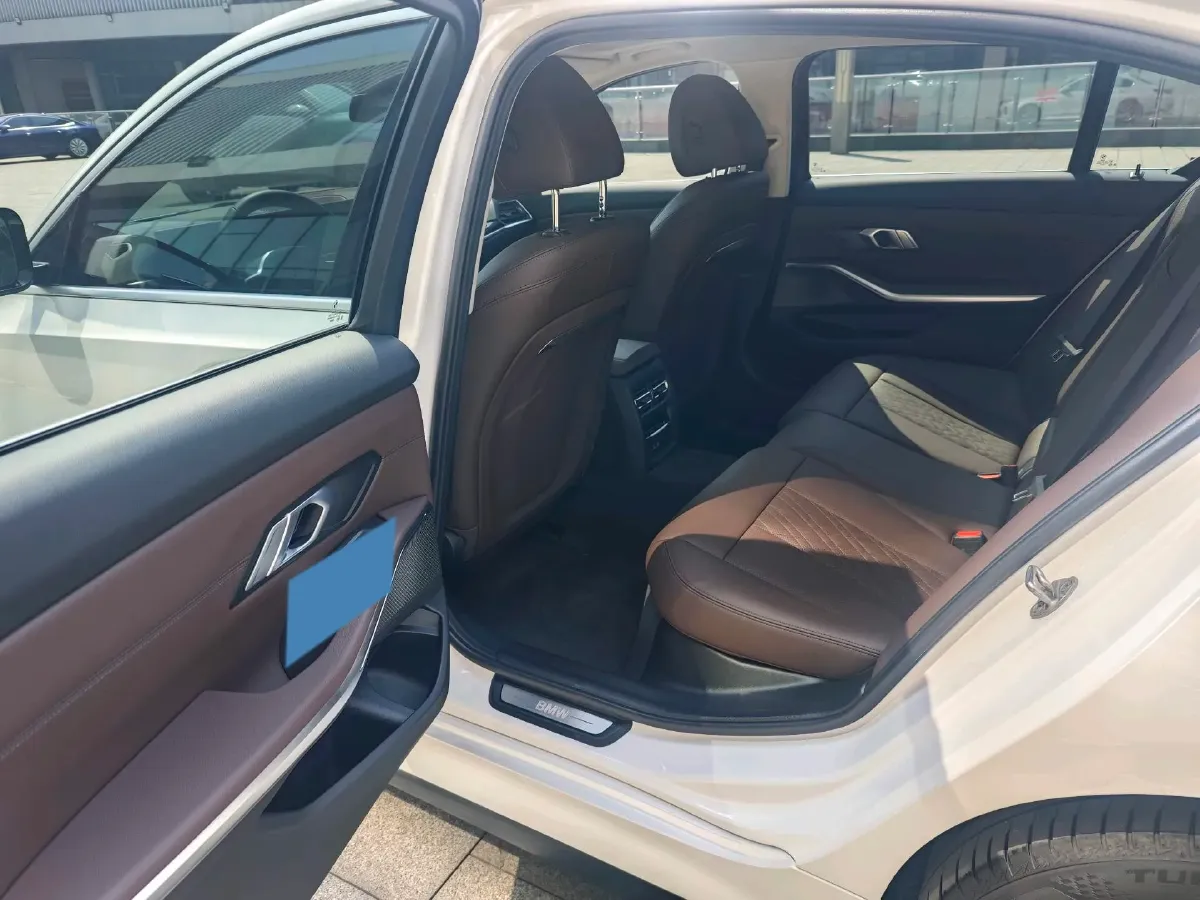 2024 BMW i3 BEV 70KWH,autocango,china used car exporter,china ev exporter,chinese used car exporter,chinese used ev exporter