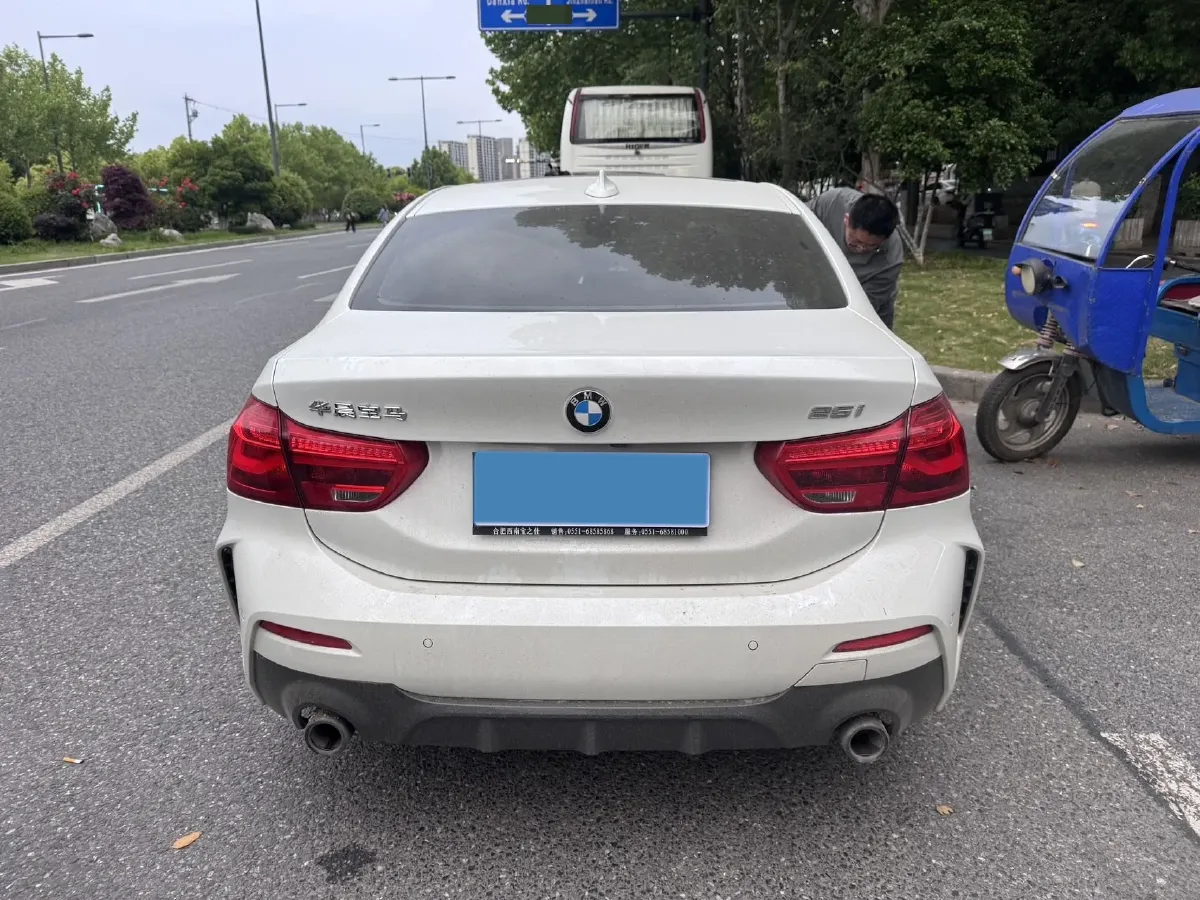2022 BMW 1 Series 2.0T 192HP L4 7DCT,autocango,china used car exporter,china ev exporter,chinese used car exporter,chinese used ev exporter