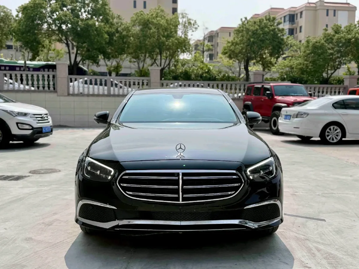 2022 Mercedes-Benz E Class 2.0T 258HP L4 9AT,autocango,china used car exporter,china ev exporter,chinese used car exporter,chinese used ev exporter