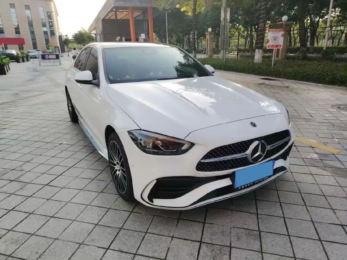 2024 Mercedes-Benz C Class 1.5T 204HP L4 9AT,autocango,china used car exporter,china ev exporter,chinese used car exporter,chinese used ev exporter