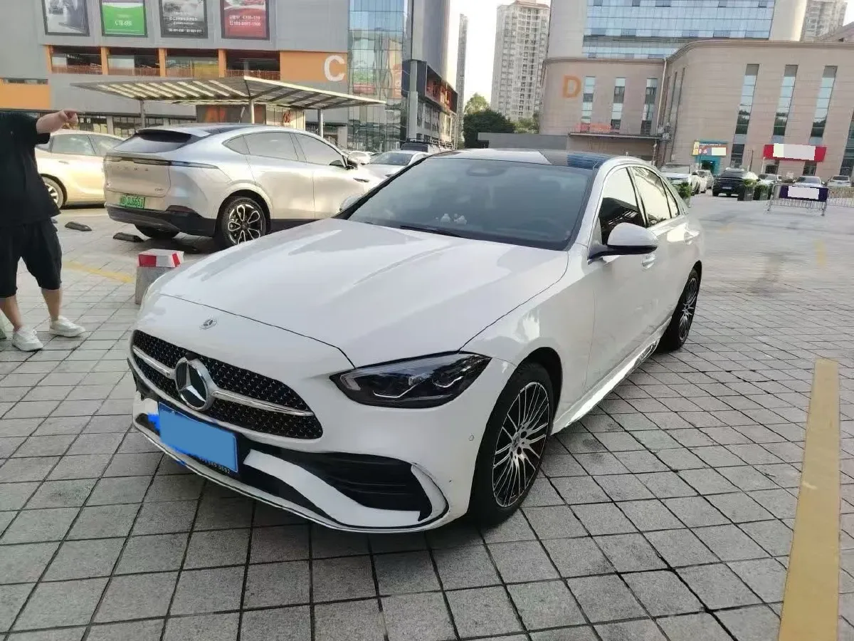 2024 Mercedes-Benz C Class 1.5T 204HP L4 9AT,autocango,china used car exporter,china ev exporter,chinese used car exporter,chinese used ev exporter