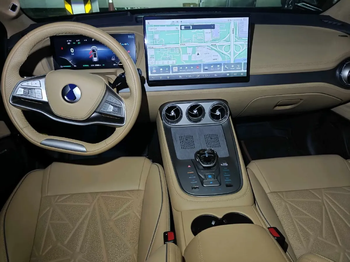 2023 Denza N8 1.5T 139HP L4 E-CVT PHEV 45.8KWH,autocango,china used car exporter,china ev exporter,chinese used car exporter,chinese used ev exporter