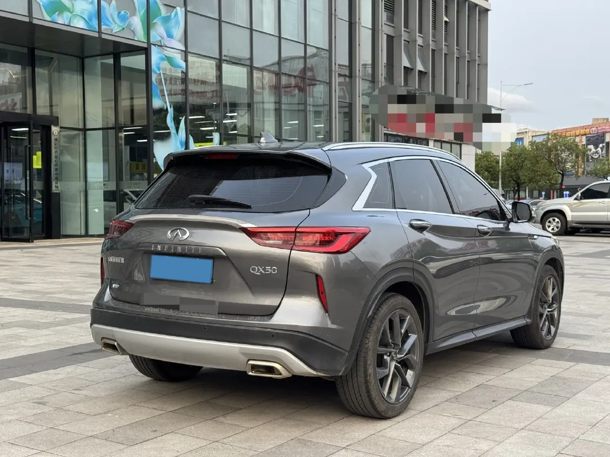 2020 Infiniti QX50 2.0T 272HP L4 CVT,autocango,china used car exporter,china ev exporter,chinese used car exporter,chinese used ev exporter
