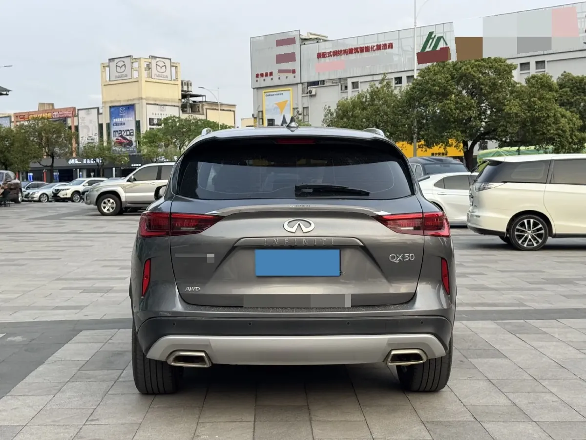 2020 Infiniti QX50 2.0T 272HP L4 CVT,autocango,china used car exporter,china ev exporter,chinese used car exporter,chinese used ev exporter