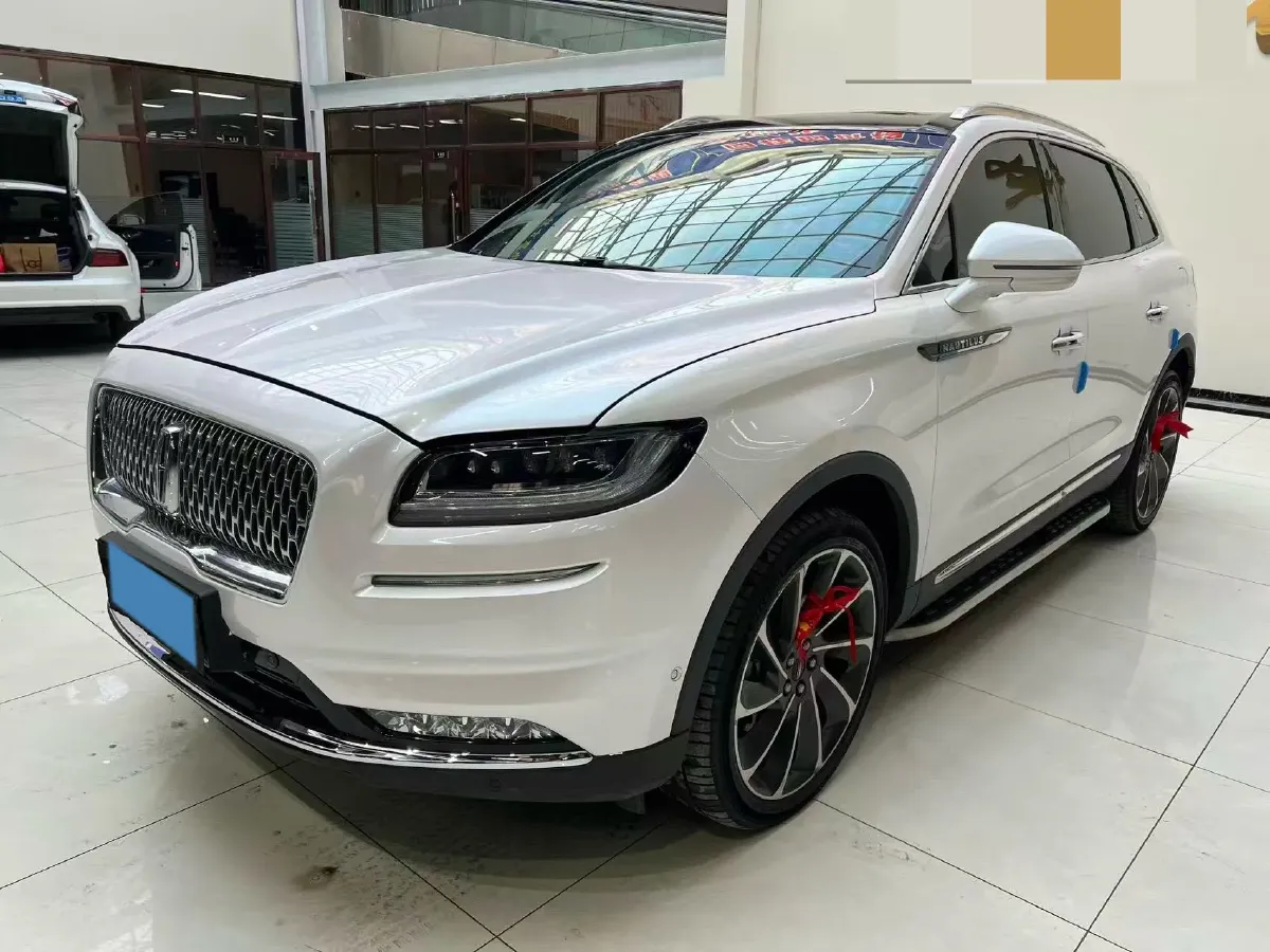2019 Lincoln Nautilus 2.7T 329HP V6 8AT,autocango,china used car exporter,china ev exporter,chinese used car exporter,chinese used ev exporter