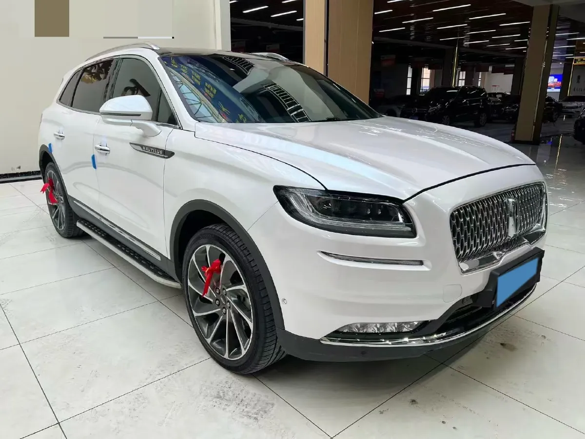 2019 Lincoln Nautilus 2.7T 329HP V6 8AT,autocango,china used car exporter,china ev exporter,chinese used car exporter,chinese used ev exporter