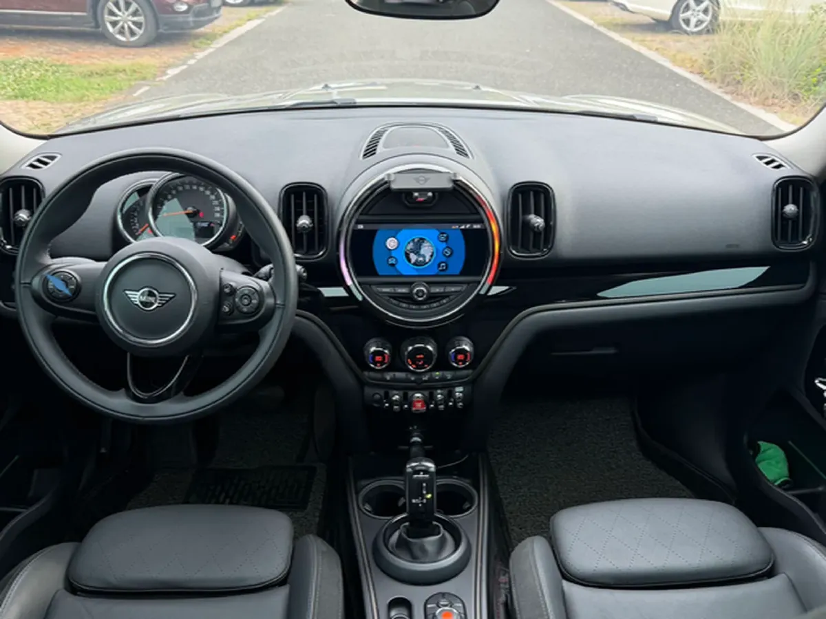 2020 MINI COUNTRYMAN 2.0T 192HP L4 7DCT,autocango,china used car exporter,china ev exporter,chinese used car exporter,chinese used ev exporter