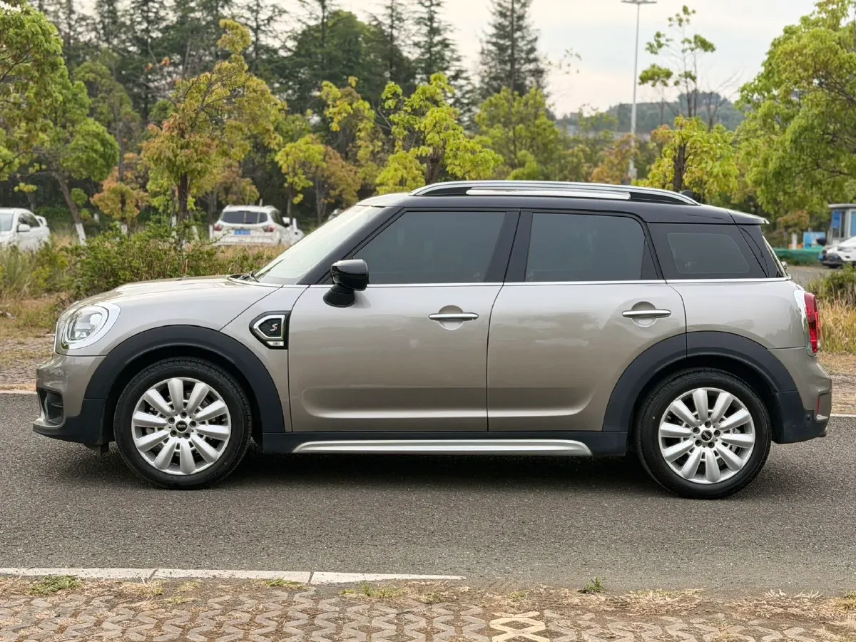 2020 MINI COUNTRYMAN 2.0T 192HP L4 7DCT,autocango,china used car exporter,china ev exporter,chinese used car exporter,chinese used ev exporter