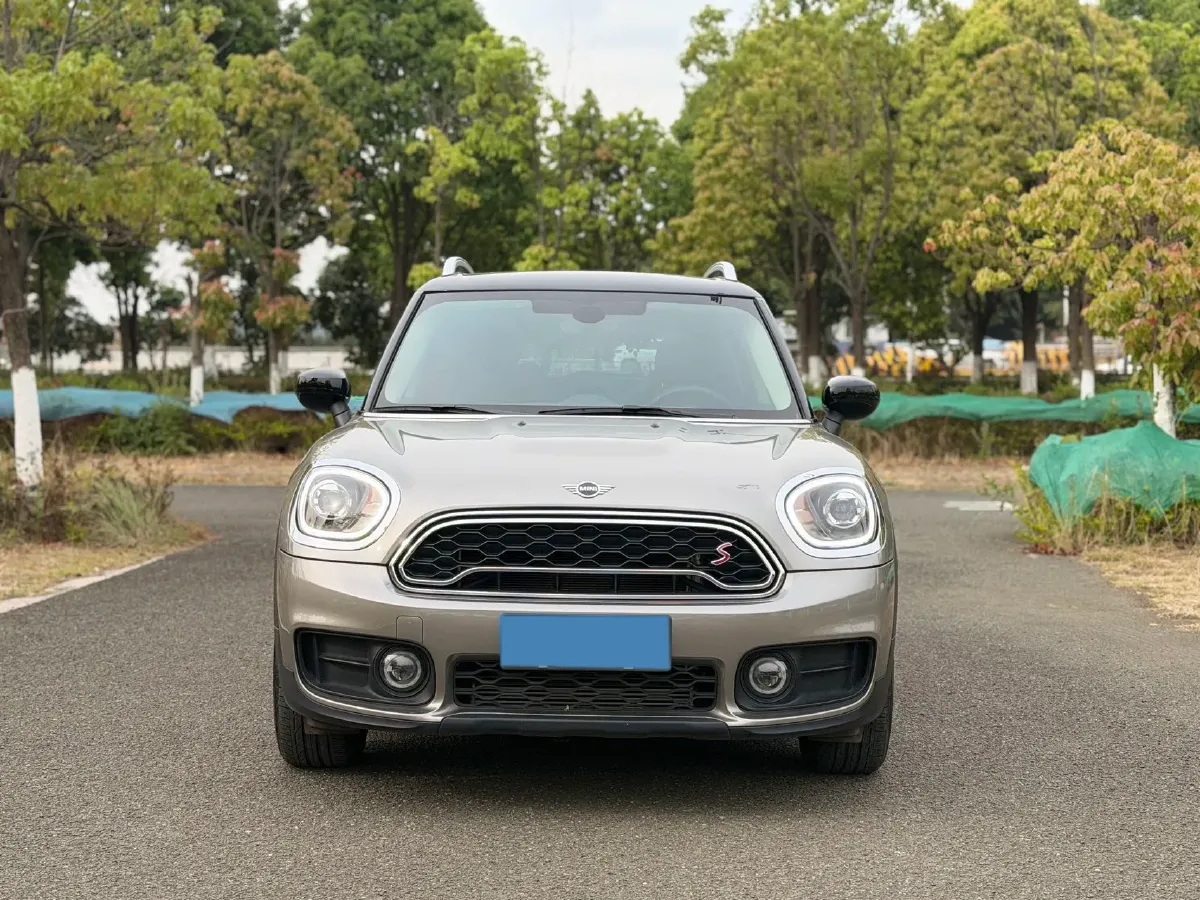 2020 MINI COUNTRYMAN 2.0T 192HP L4 7DCT,autocango,china used car exporter,china ev exporter,chinese used car exporter,chinese used ev exporter
