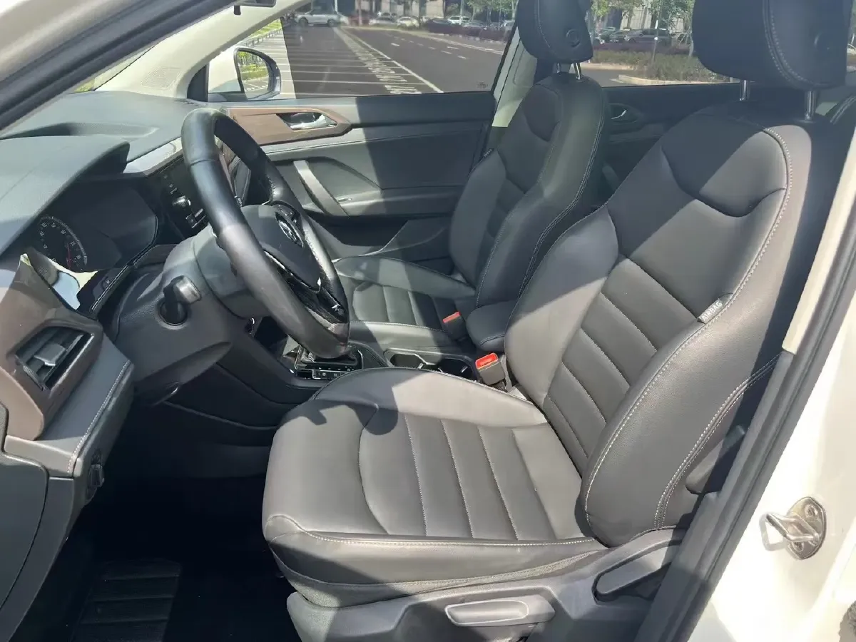 2020 Volkswagen Tharu 1.4T 150HP L4 7DCT,autocango,china used car exporter,china ev exporter,chinese used car exporter,chinese used ev exporter