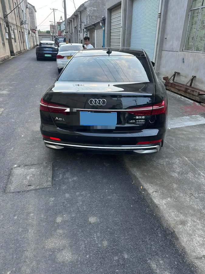 2023 Audi A6L 2.0T 245HP L4 7DCT,autocango,china used car exporter,china ev exporter,chinese used car exporter,chinese used ev exporter