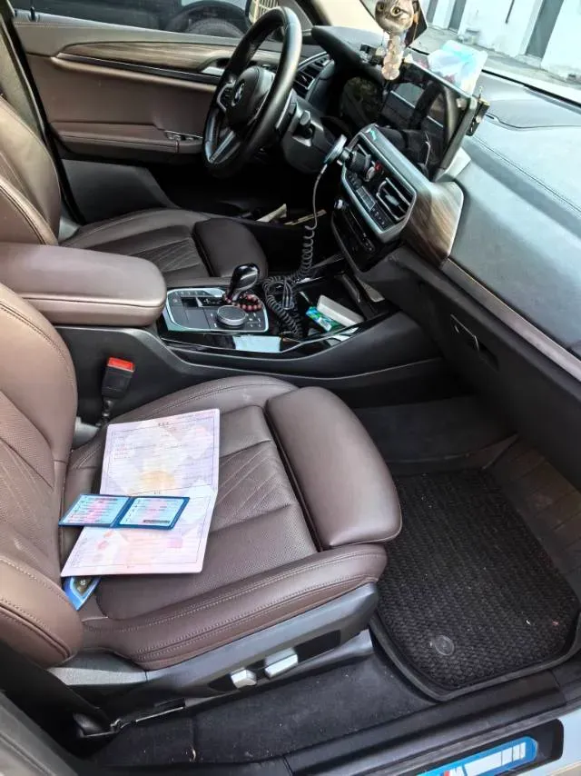 2022 BMW X3 2.0T 252HP L4 8AT,autocango,china used car exporter,china ev exporter,chinese used car exporter,chinese used ev exporter