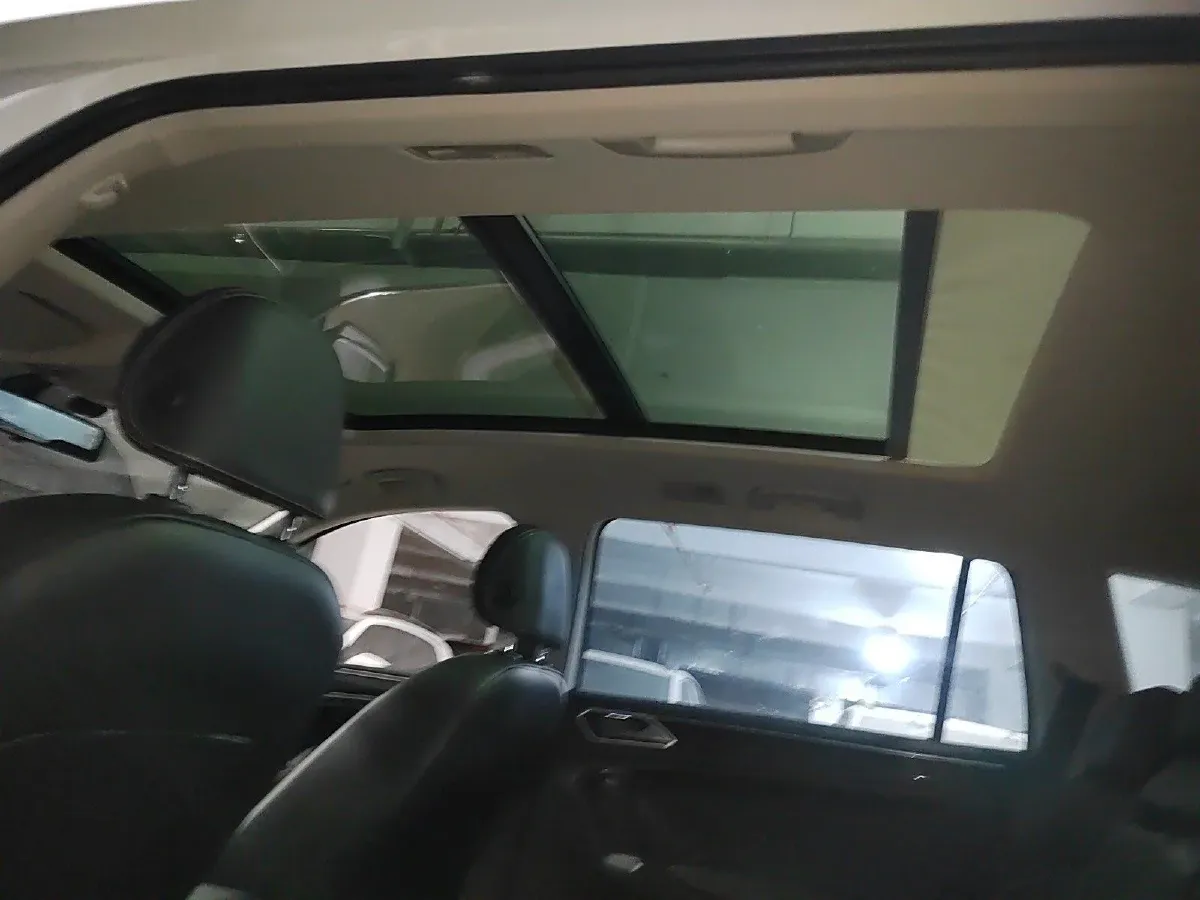 2023 Volkswagen Tiguan L 1.5T 160HP L4 7DCT,autocango,china used car exporter,china ev exporter,chinese used car exporter,chinese used ev exporter