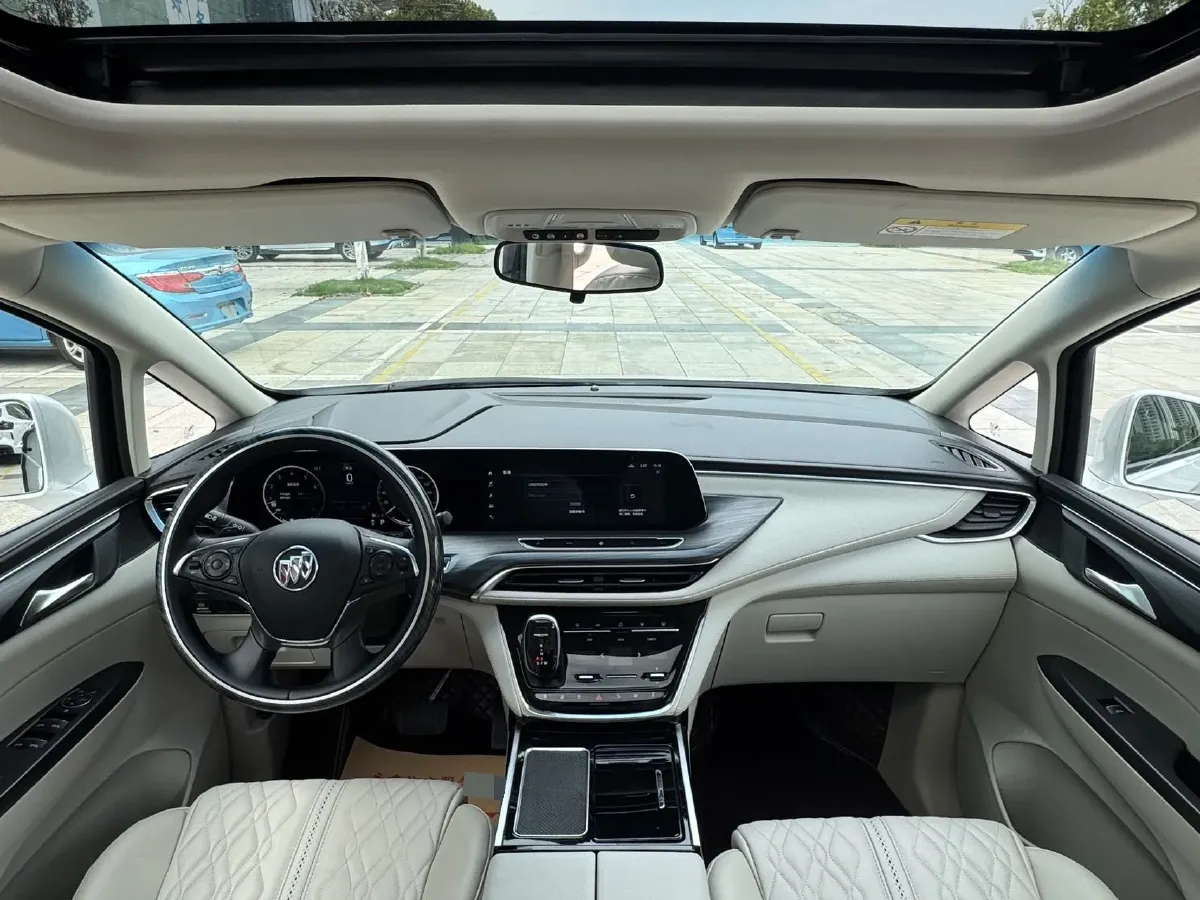 2022 Buick GL8 2.0T 237HP L4 9AT,autocango,china used car exporter,china ev exporter,chinese used car exporter,chinese used ev exporter