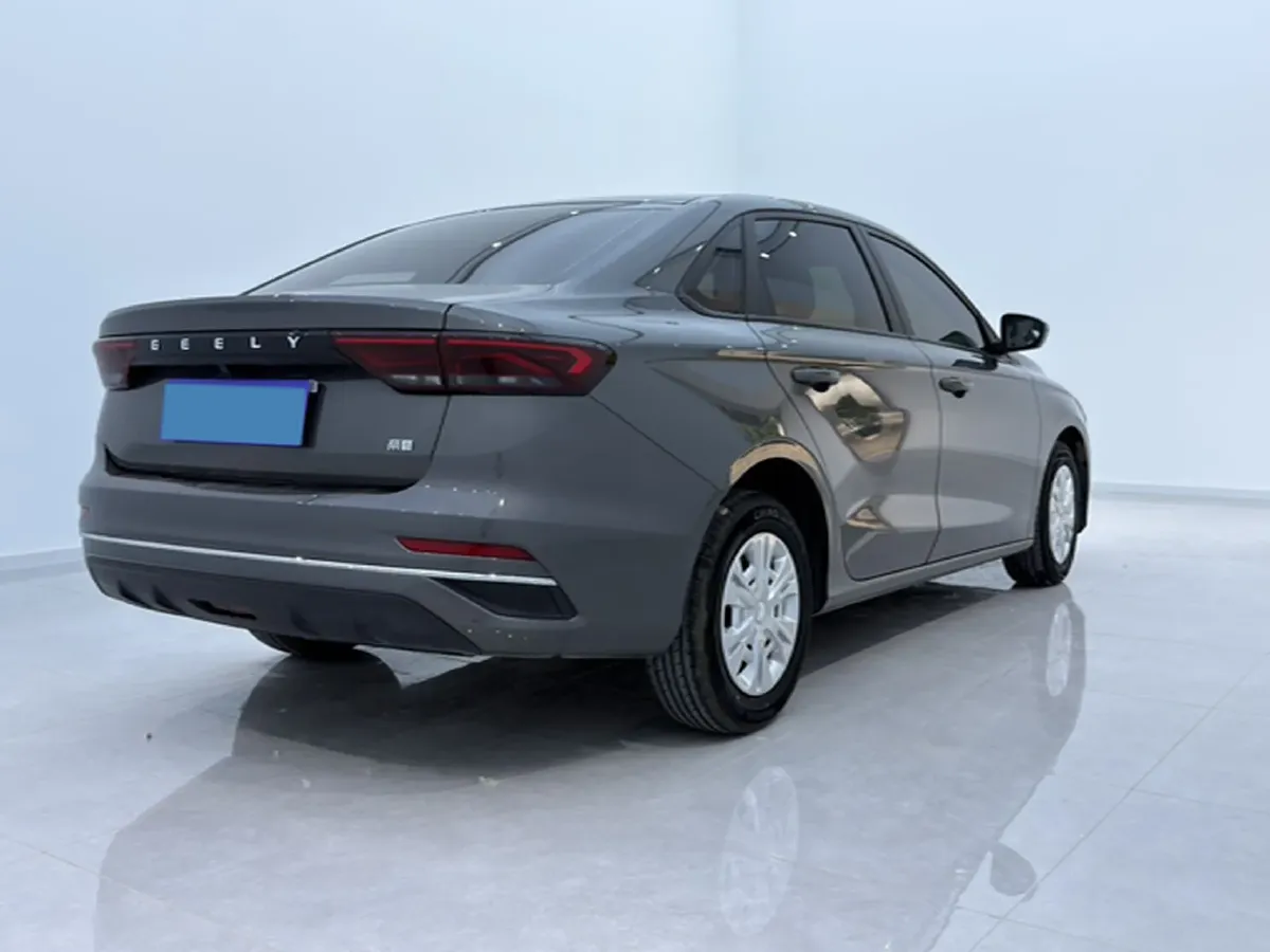 2025 Geely Emgrand 1.5L 127HP L4 5MT,autocango,china used car exporter,china ev exporter,chinese used car exporter,chinese used ev exporter