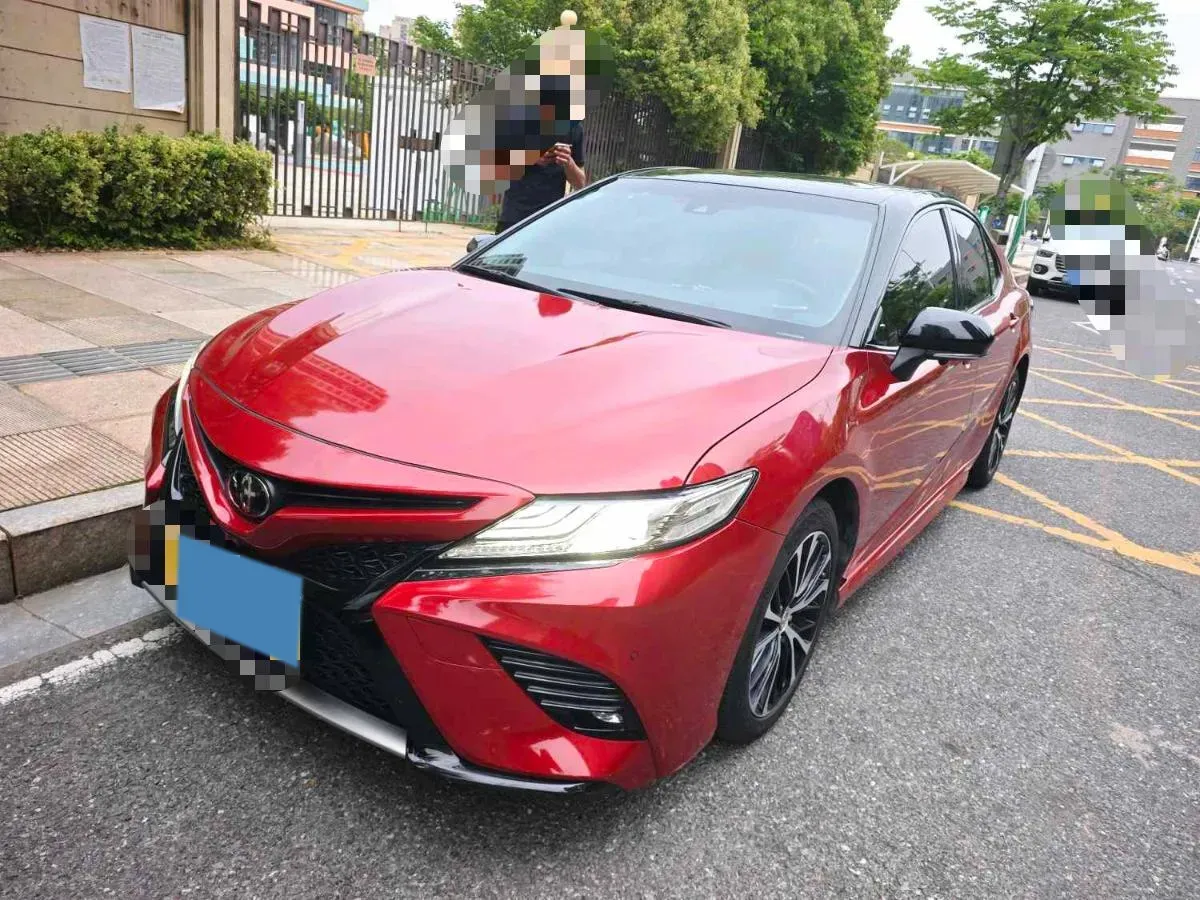 2018 Toyota Camry 2.5L 209HP L4 8AT,autocango,china used car exporter,china ev exporter,chinese used car exporter,chinese used ev exporter
