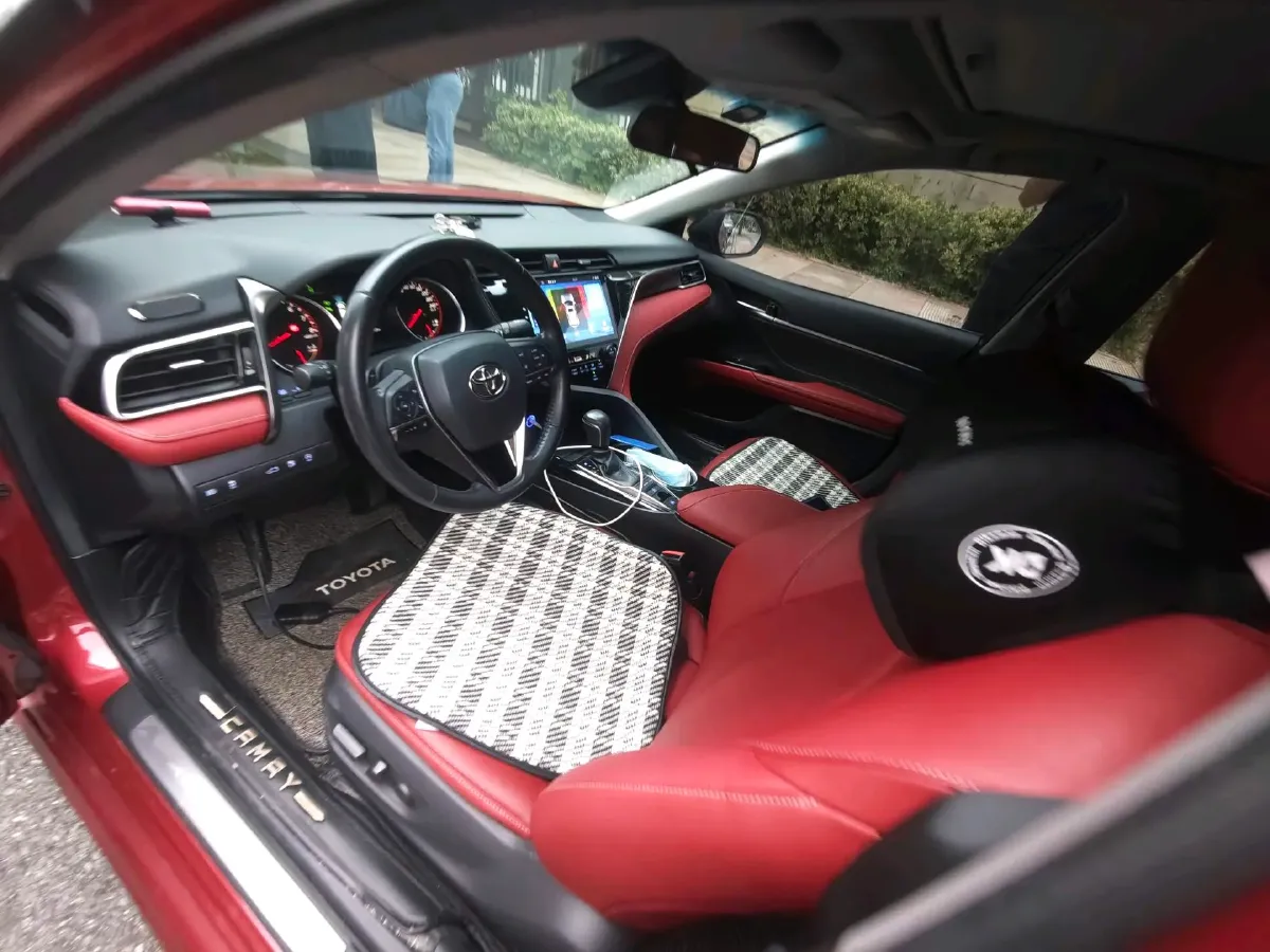 2018 Toyota Camry 2.5L 209HP L4 8AT,autocango,china used car exporter,china ev exporter,chinese used car exporter,chinese used ev exporter