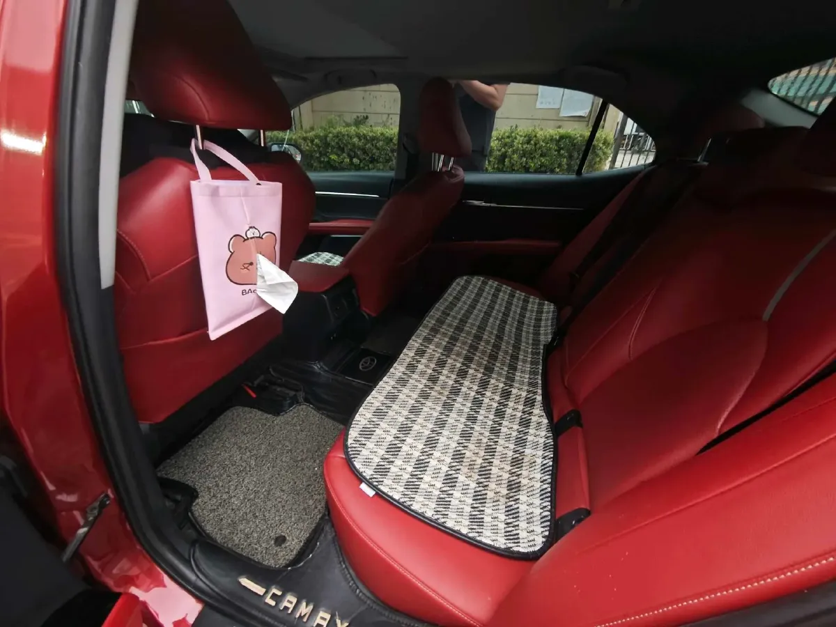 2018 Toyota Camry 2.5L 209HP L4 8AT,autocango,china used car exporter,china ev exporter,chinese used car exporter,chinese used ev exporter