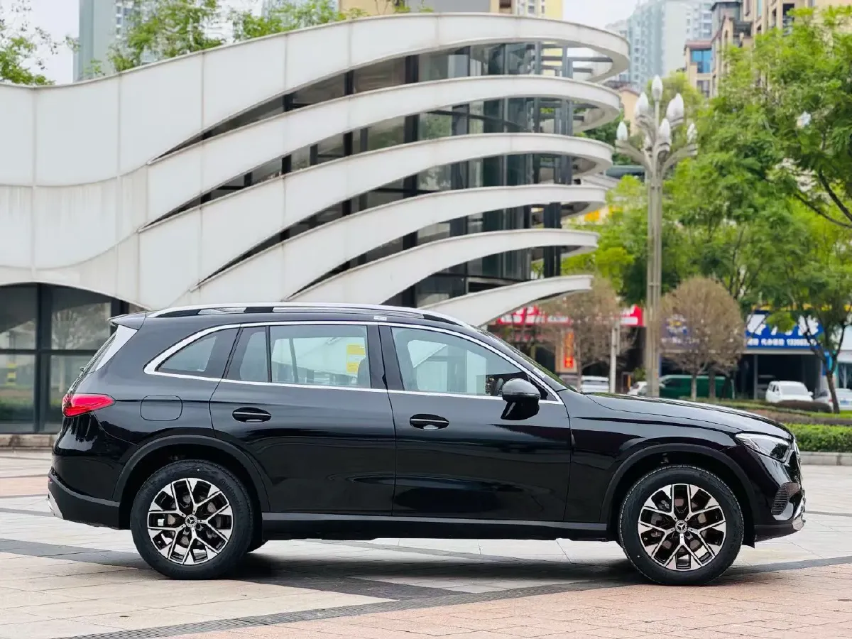 2023 Mercedes-Benz GLC Class 2.0T 204HP L4 9AT,autocango,china used car exporter,china ev exporter,chinese used car exporter,chinese used ev exporter