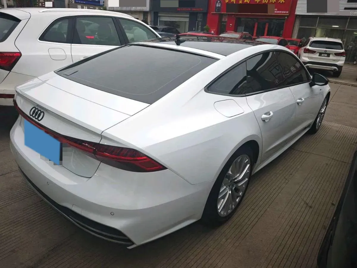 2021 Audi A7 2.0T 245HP L4 7DCT,autocango,china used car exporter,china ev exporter,chinese used car exporter,chinese used ev exporter