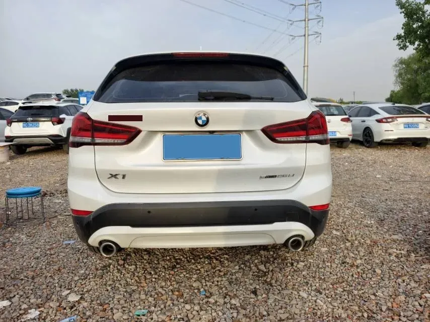 2022 BMW X1 2.0T 192HP L4 7DCT,autocango,china used car exporter,china ev exporter,chinese used car exporter,chinese used ev exporter