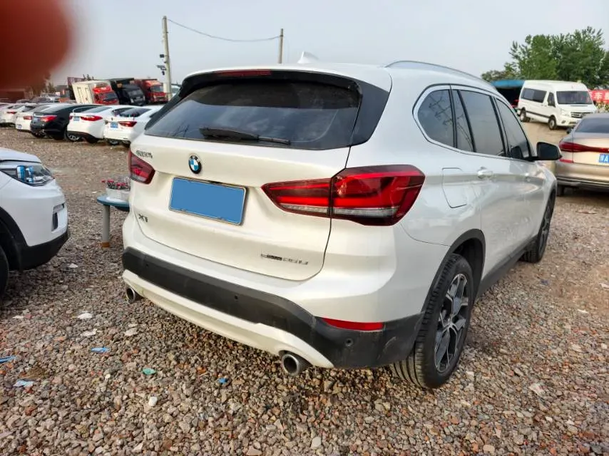 2022 BMW X1 2.0T 192HP L4 7DCT,autocango,china used car exporter,china ev exporter,chinese used car exporter,chinese used ev exporter