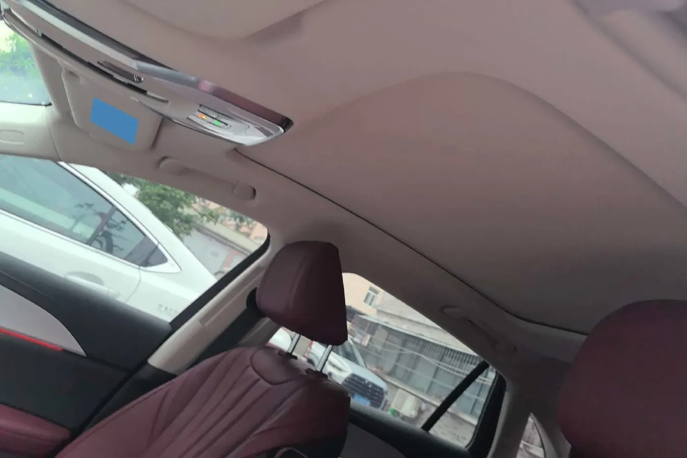 2025 HongQi H5 1.5T 169HP L4 1DHT Hybrid,autocango,china used car exporter,china ev exporter,chinese used car exporter,chinese used ev exporter