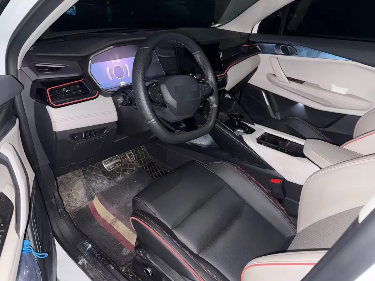 2020 LYNK&CO 06 1.5T 177HP L3 7DCT,autocango,china used car exporter,china ev exporter,chinese used car exporter,chinese used ev exporter