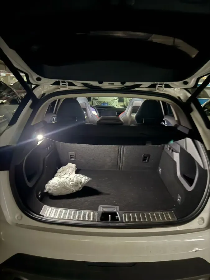 2020 LYNK&CO 06 1.5T 177HP L3 7DCT,autocango,china used car exporter,china ev exporter,chinese used car exporter,chinese used ev exporter