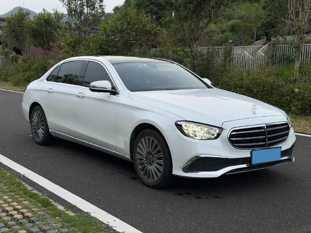2023 Mercedes-Benz E Class 2.0T 258HP L4 9AT,autocango,china used car exporter,china ev exporter,chinese used car exporter,chinese used ev exporter