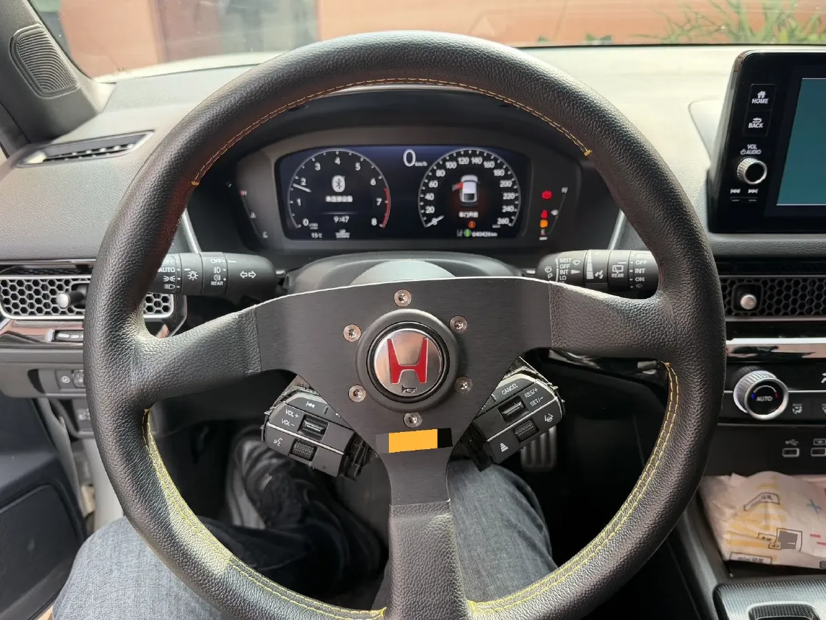 2023 Honda Civic 1.5T 182HP L4 6MT,autocango,china used car exporter,china ev exporter,chinese used car exporter,chinese used ev exporter