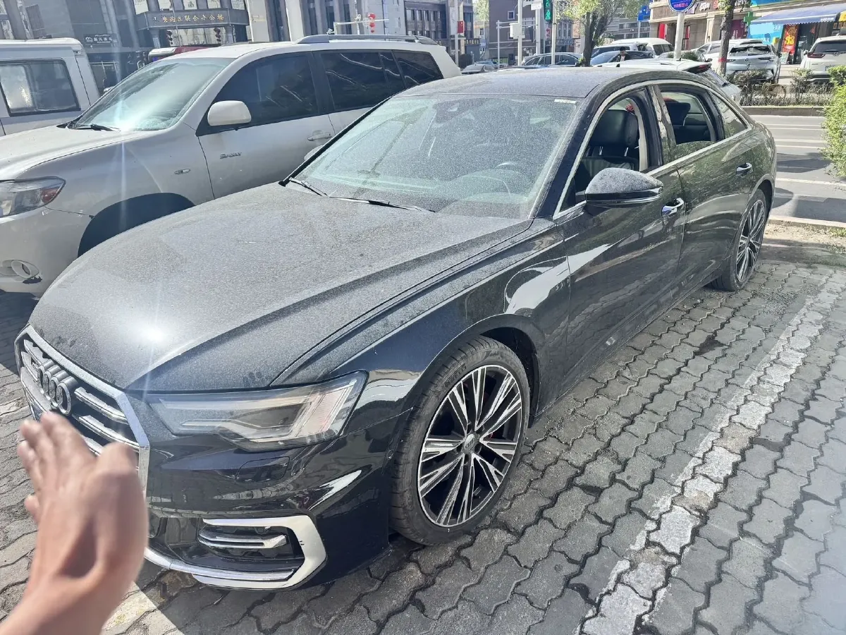 2020 Audi A6L 2.0T 224HP L4 7DCT,autocango,china used car exporter,china ev exporter,chinese used car exporter,chinese used ev exporter