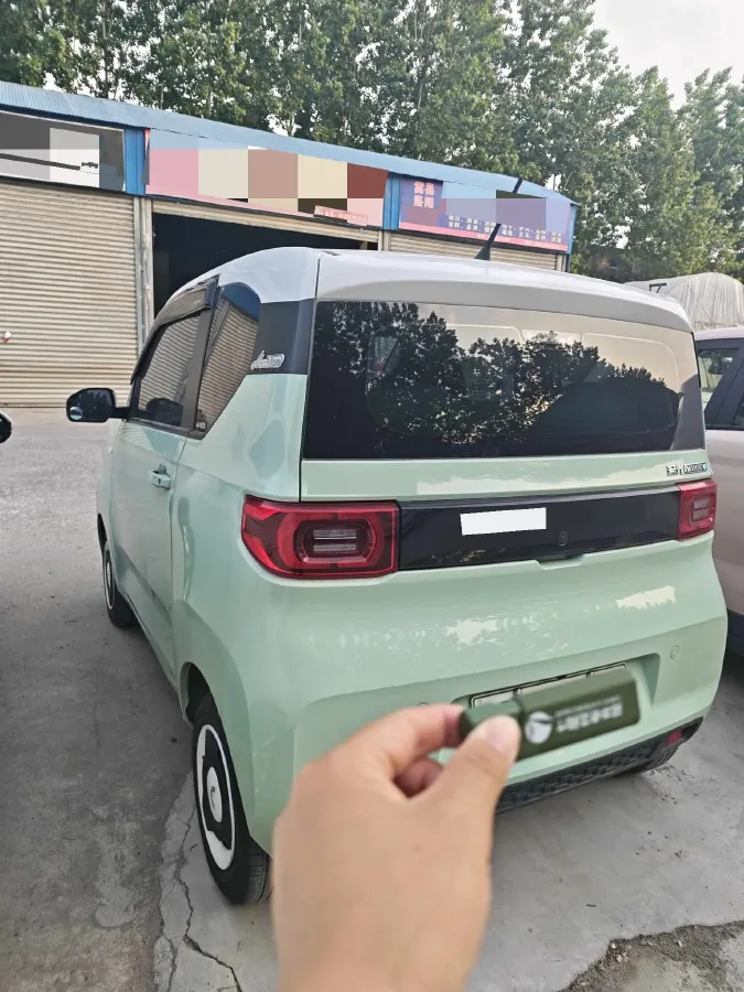 2021 WuLing HongGuang MINI EV BEV 13.8KWH,autocango,china used car exporter,china ev exporter,chinese used car exporter,chinese used ev exporter