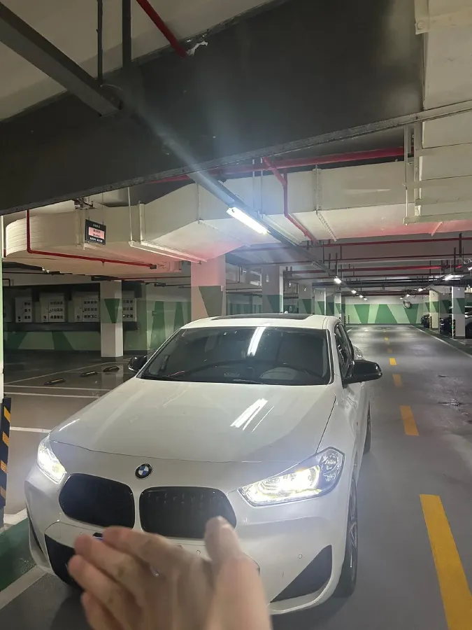 2021 BMW X2 2.0T 192HP L4 7DCT,autocango,china used car exporter,china ev exporter,chinese used car exporter,chinese used ev exporter