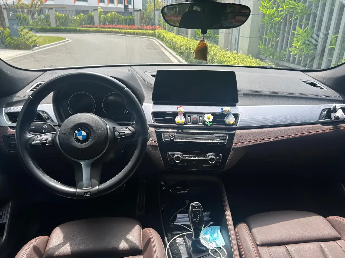2021 BMW X2 2.0T 192HP L4 7DCT,autocango,china used car exporter,china ev exporter,chinese used car exporter,chinese used ev exporter