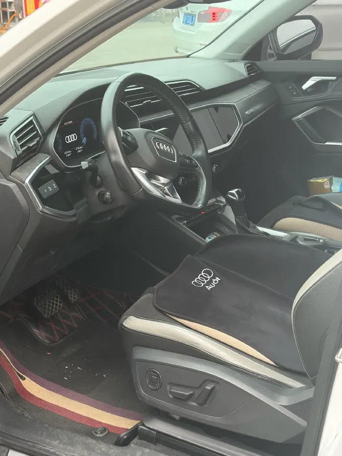 2021 Audi Q3 1.4T 150HP L4 7DCT,autocango,china used car exporter,china ev exporter,chinese used car exporter,chinese used ev exporter