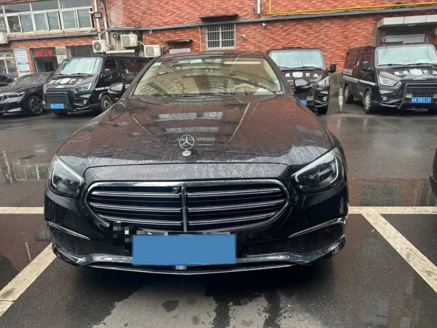 2021 Mercedes-Benz E Class 2.0T 258HP L4 9AT,autocango,china used car exporter,china ev exporter,chinese used car exporter,chinese used ev exporter