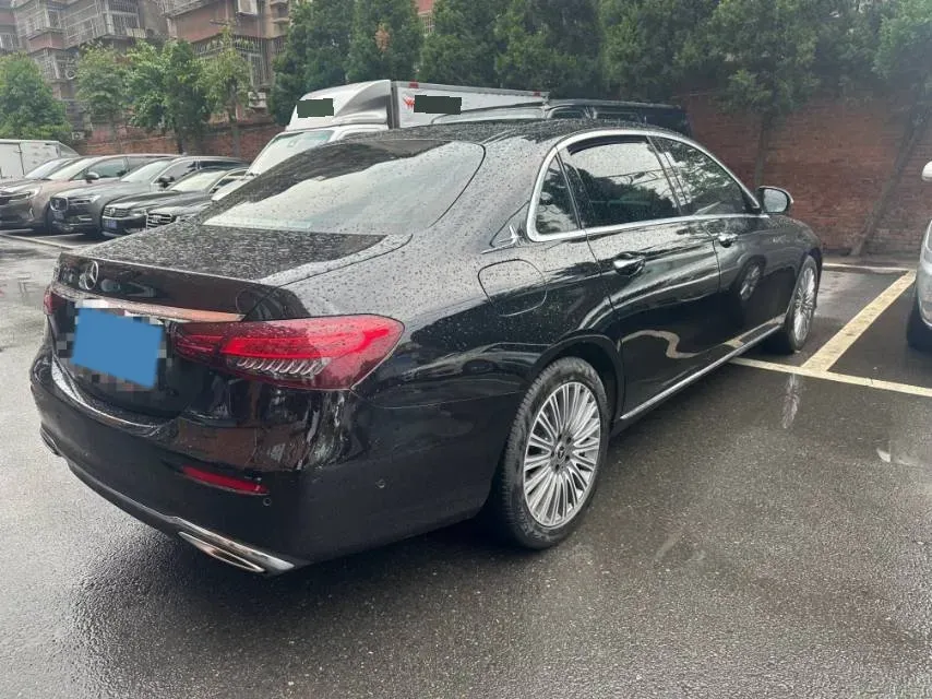 2021 Mercedes-Benz E Class 2.0T 258HP L4 9AT,autocango,china used car exporter,china ev exporter,chinese used car exporter,chinese used ev exporter