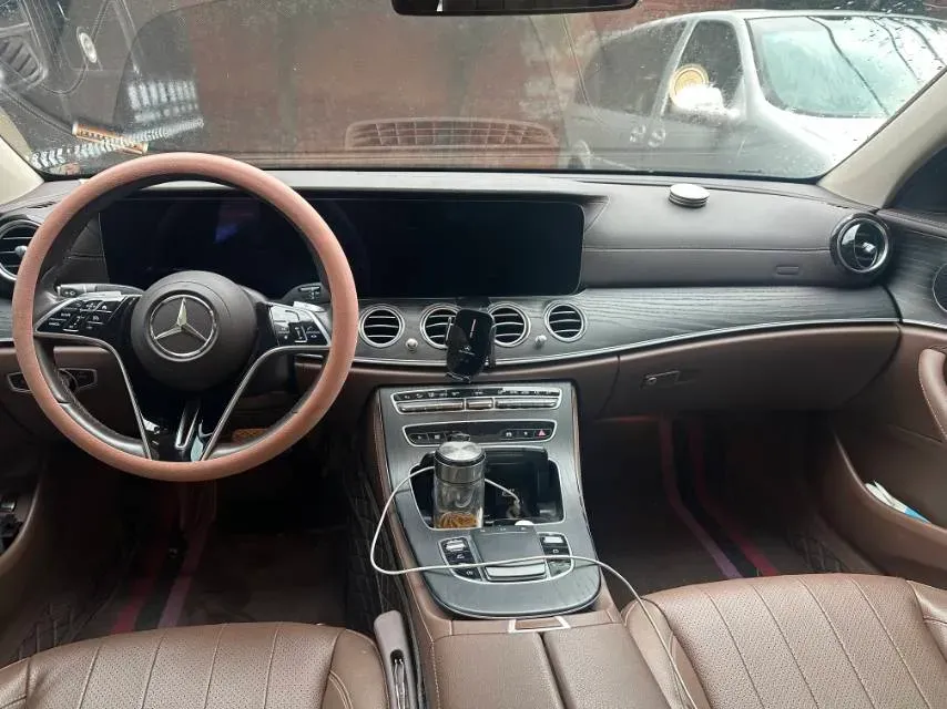 2021 Mercedes-Benz E Class 2.0T 258HP L4 9AT,autocango,china used car exporter,china ev exporter,chinese used car exporter,chinese used ev exporter
