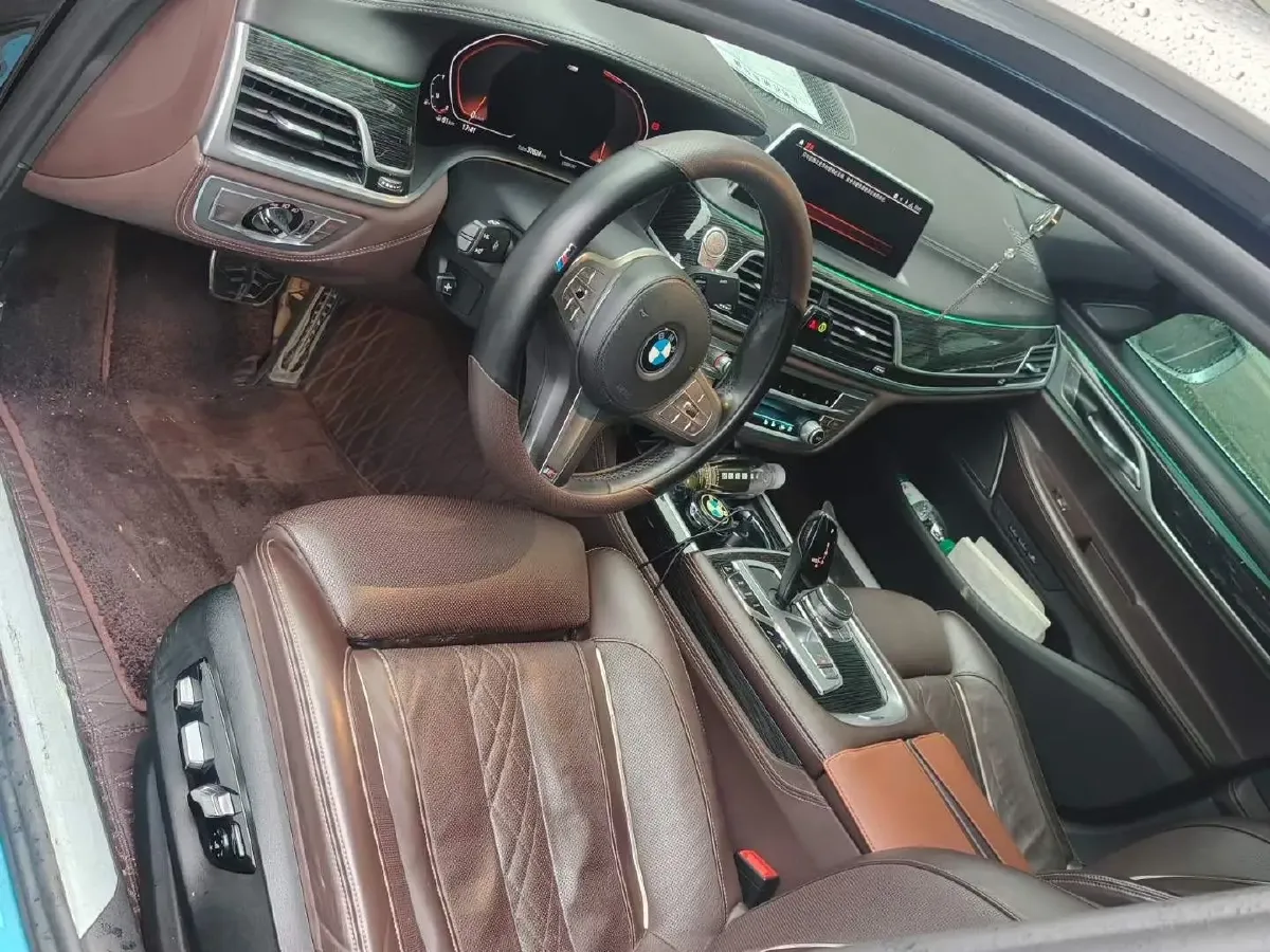 2019 BMW 7 Series 2.0T 265HP L4 8AT,autocango,china used car exporter,china ev exporter,chinese used car exporter,chinese used ev exporter