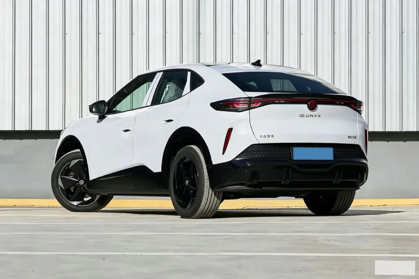 2024 Volkswagen ID.UNYX 06 BEV 82.4KWH,autocango,china used car exporter,china ev exporter,chinese used car exporter,chinese used ev exporter