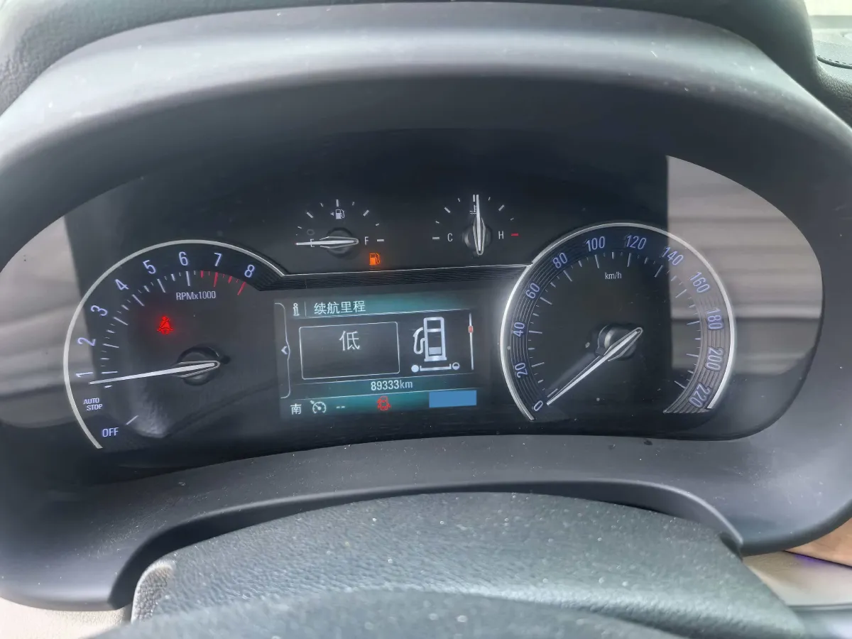 2018 Buick GL8 2.0T 260HP L4 6AT,autocango,china used car exporter,china ev exporter,chinese used car exporter,chinese used ev exporter