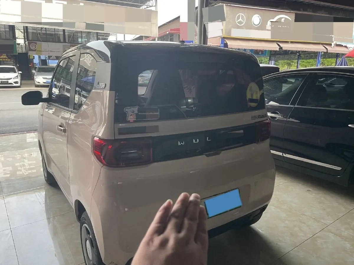 2022 WuLing HongGuang MINI EV BEV 13.8KWH,autocango,china used car exporter,china ev exporter,chinese used car exporter,chinese used ev exporter