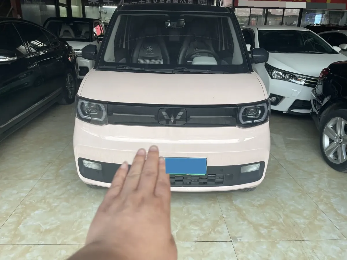 2022 WuLing HongGuang MINI EV BEV 13.8KWH,autocango,china used car exporter,china ev exporter,chinese used car exporter,chinese used ev exporter