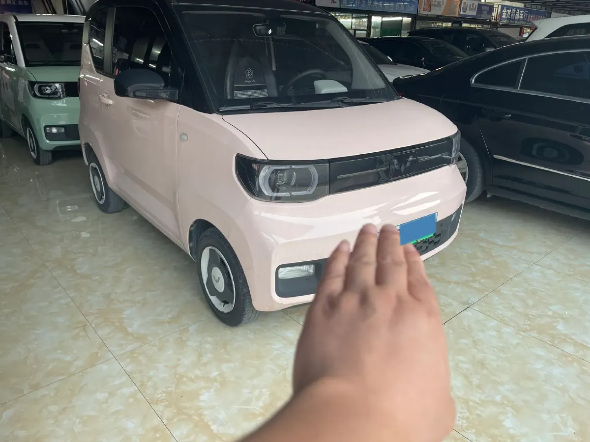 2022 WuLing HongGuang MINI EV BEV 13.8KWH,autocango,china used car exporter,china ev exporter,chinese used car exporter,chinese used ev exporter