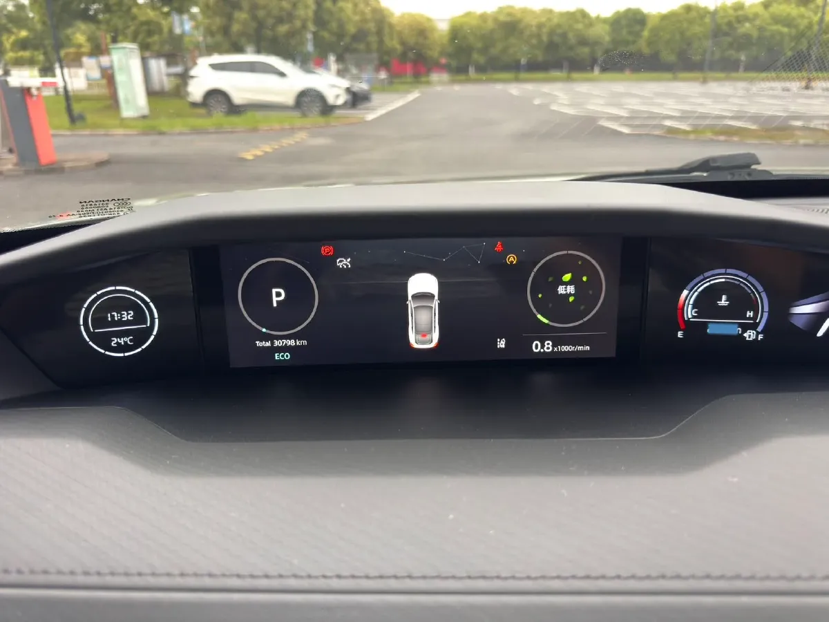 2023 ChangAn UNI-V 1.5T 188HP L4 7DCT,autocango,china used car exporter,china ev exporter,chinese used car exporter,chinese used ev exporter