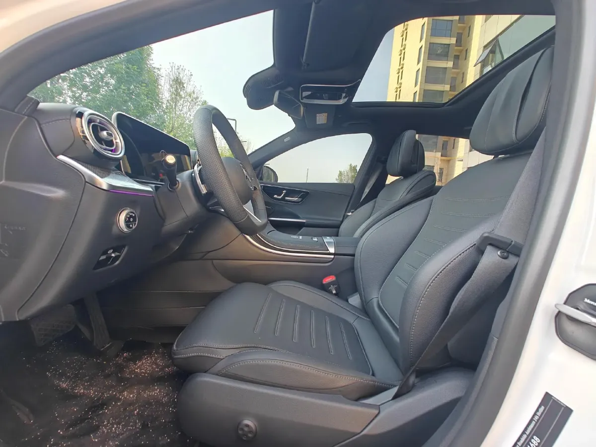 2025 Mercedes-Benz C Class 1.5T 204HP L4 9AT,autocango,china used car exporter,china ev exporter,chinese used car exporter,chinese used ev exporter