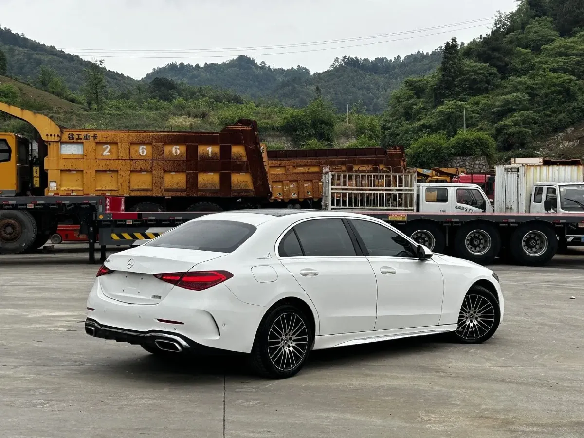 2022 Mercedes-Benz C Class 1.5T 204HP L4 9AT,autocango,china used car exporter,china ev exporter,chinese used car exporter,chinese used ev exporter