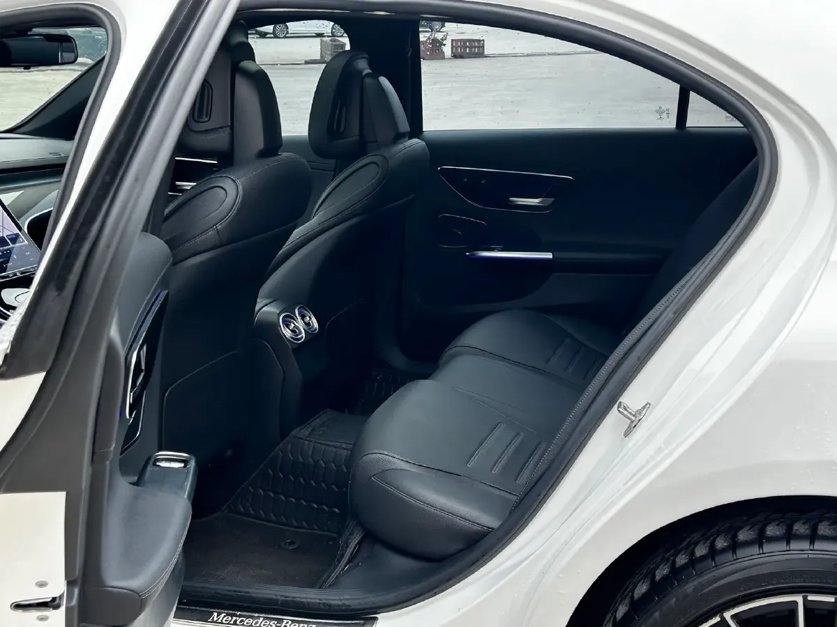 2022 Mercedes-Benz C Class 1.5T 204HP L4 9AT,autocango,china used car exporter,china ev exporter,chinese used car exporter,chinese used ev exporter