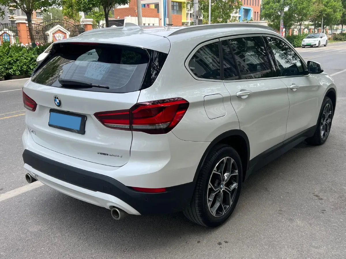 2020 BMW X1 2.0T 192HP L4 7DCT,autocango,china used car exporter,china ev exporter,chinese used car exporter,chinese used ev exporter